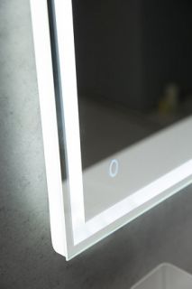 Зеркало BelBagno с LED-подсветкой и сенсорным управлением SPC-GRT-700-800-LED-TCH